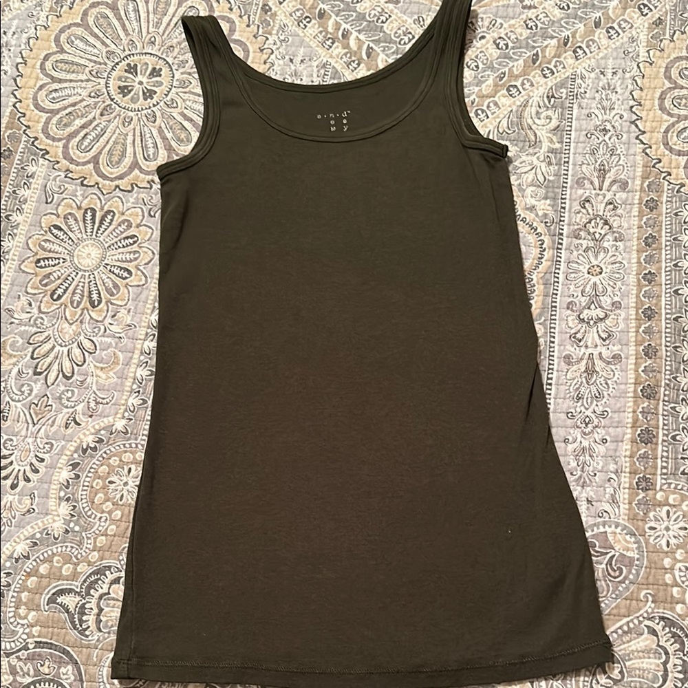 Green - layering tank top - small - a new day